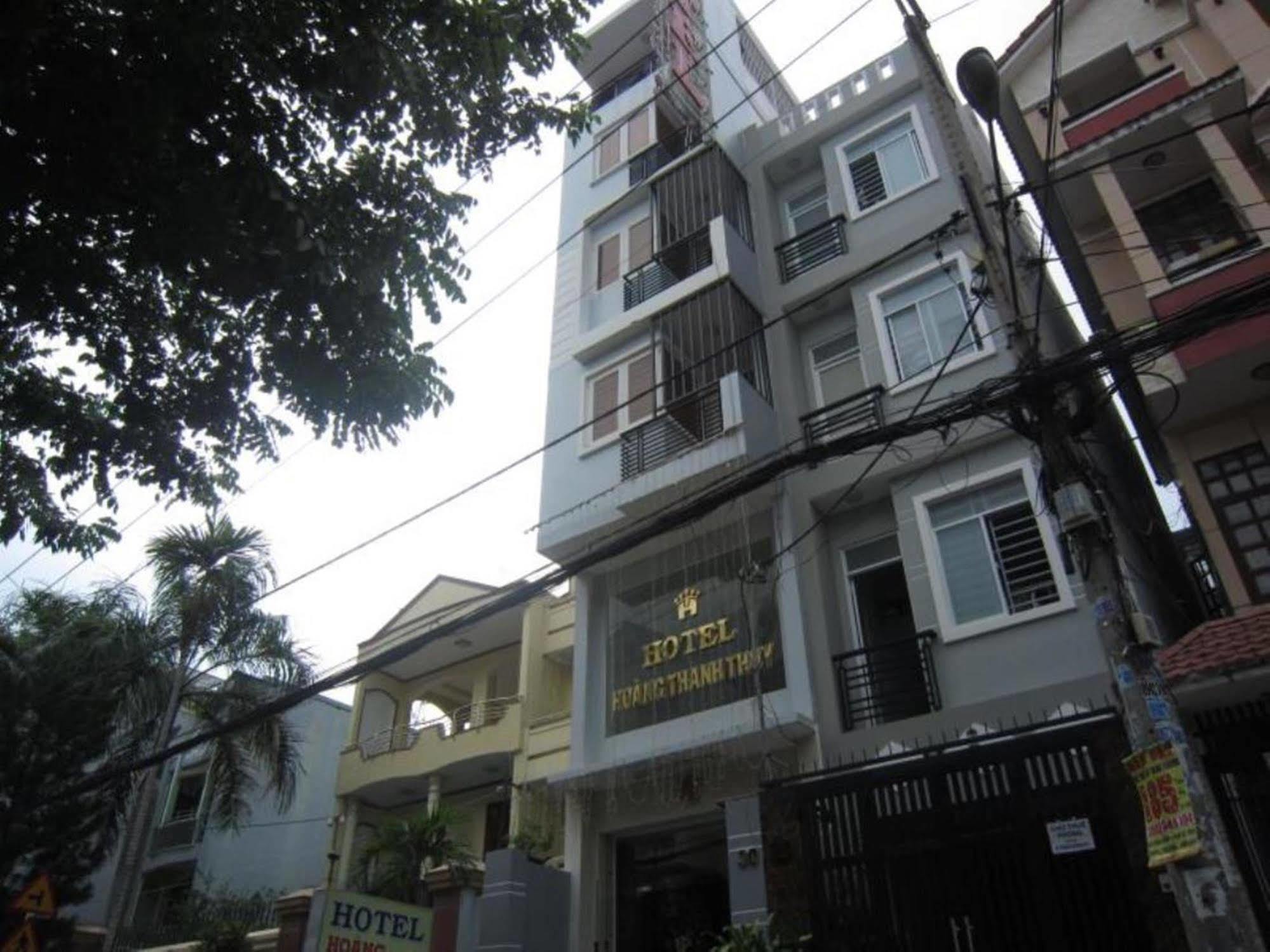Hoang Thanh Thuy Airport Hotel 1 - Gan Am Thuc Dem Cho Hoang Hoa Tham Хошимин Экстерьер фото